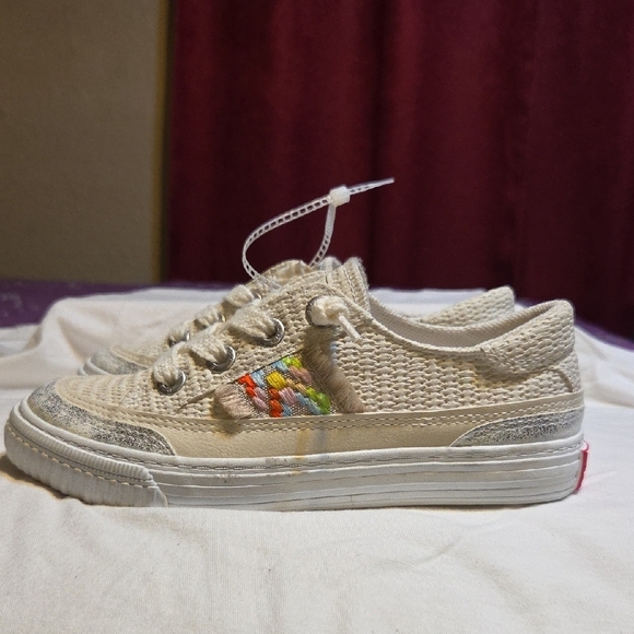 Blowfish Cream and Silver Sneakers with Woven Texture - Picture 2 of 4